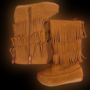 Kids Moccasin Boots Sz 8